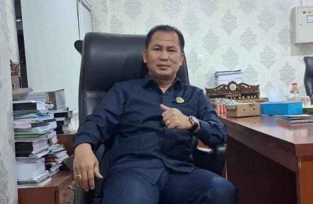 1f0ed0cd-ca06-4048-b75d-de2a26d0e1d3