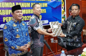 Sertijab Direktur Perumda Danum Pomolum Mura, Wabup Harapkan Masalah Air Bersih Bisa segera Teratasi